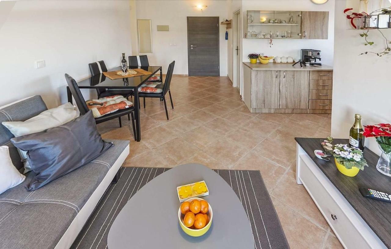 Apartment Lavander 01 Пула Екстериор снимка