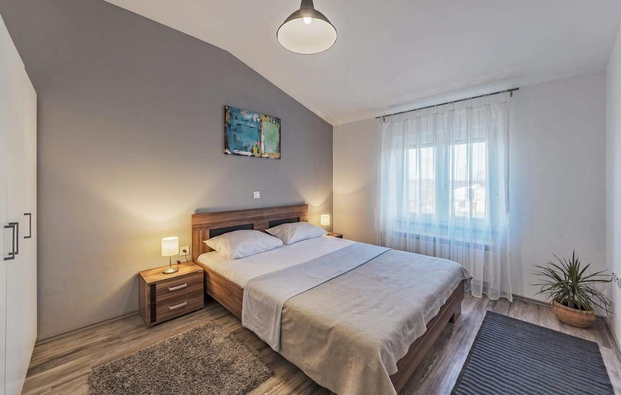Apartment Lavander 01 Пула Екстериор снимка